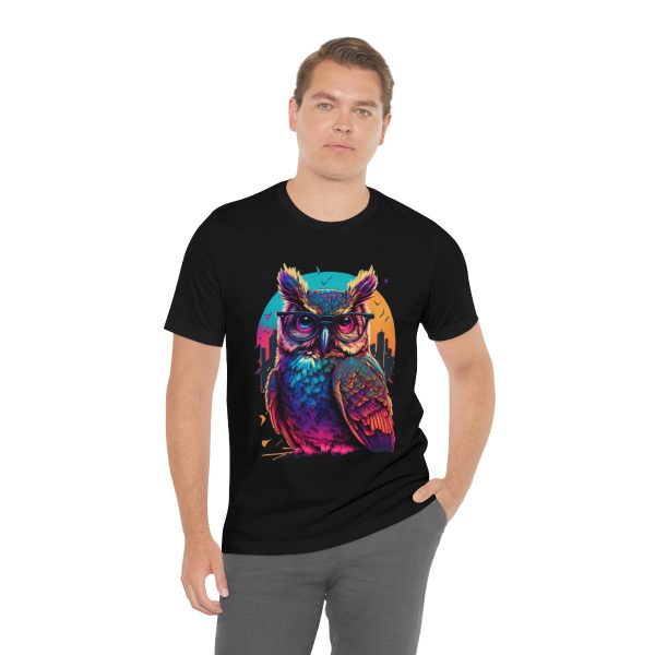 Retro Owl With Glasses - Short Sleeve T-shirt | 18102 13