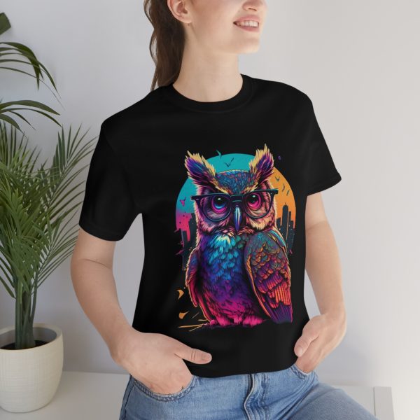 Retro Owl With Glasses - Short Sleeve T-shirt | 18102 14