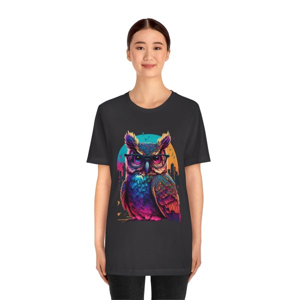 Retro Owl With Glasses - Short Sleeve T-shirt | 18142 10