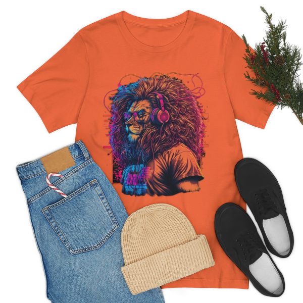 Lion Wearing Headphones and Glasses - Graffiti Inspired Retro T-Shirt | 18422 6