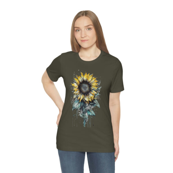Geometric Sun Flower with Ink and Water Color - Short Sleeve Tee | 18062 4
