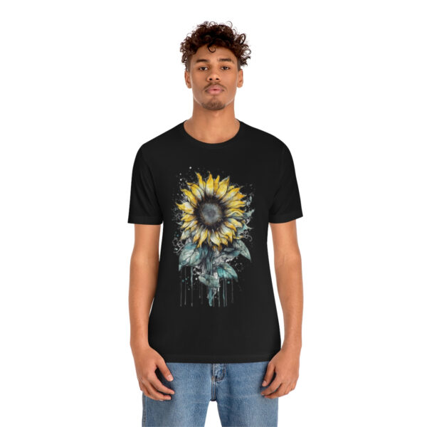 Geometric Sun Flower with Ink and Water Color - Short Sleeve Tee | 18102 3