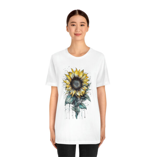 Geometric Sun Flower with Ink and Water Color - Short Sleeve Tee | 18542 2