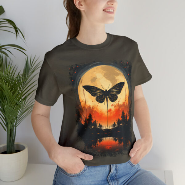 Lunar Moth Harmony Graphic T-shirt Unisex Jersey Short Sleeve Tee | 18062 8